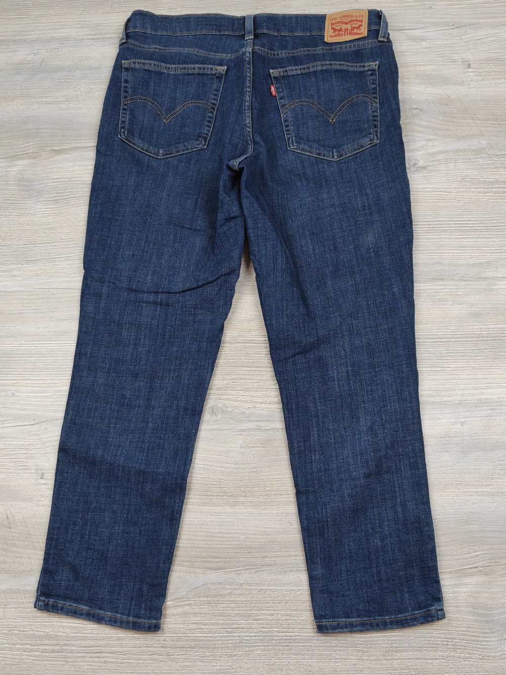 Levi's Womens 30 Sz 10 Boyfriend Fit Jeans Medium Blue Wash Stretch Denim Pants